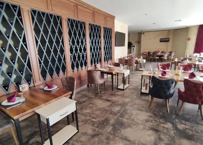 Edelweiss Luxury Apartament *