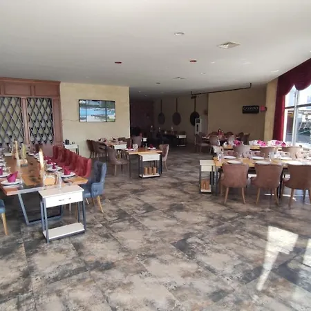 Edelweiss Luxury Apartman *